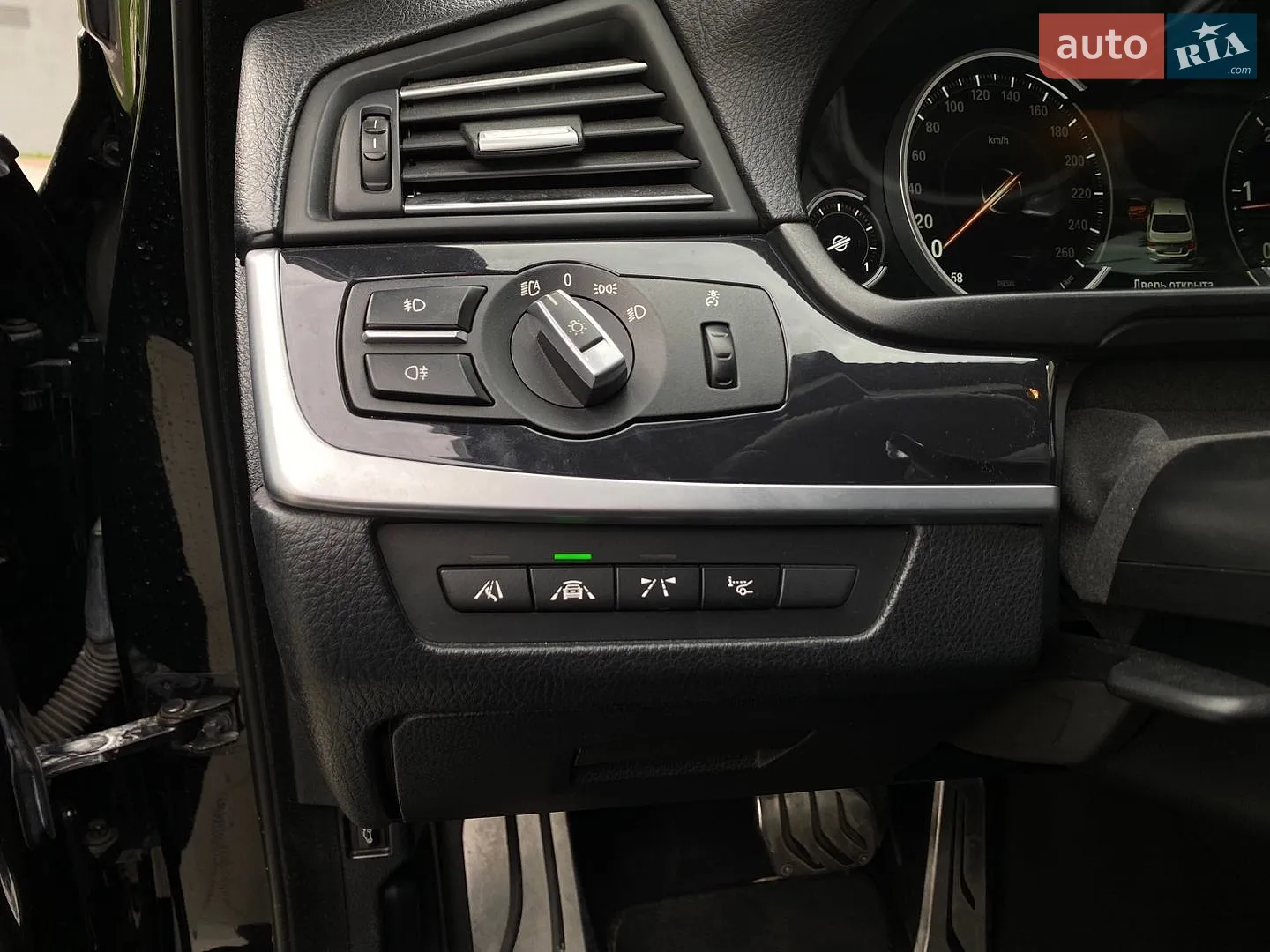 2014 BMW 5er - мініатюра 18
