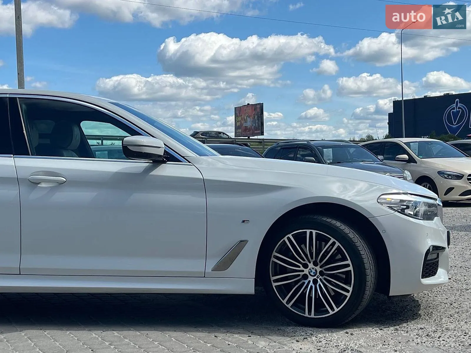 2020 BMW 5er - мініатюра 13