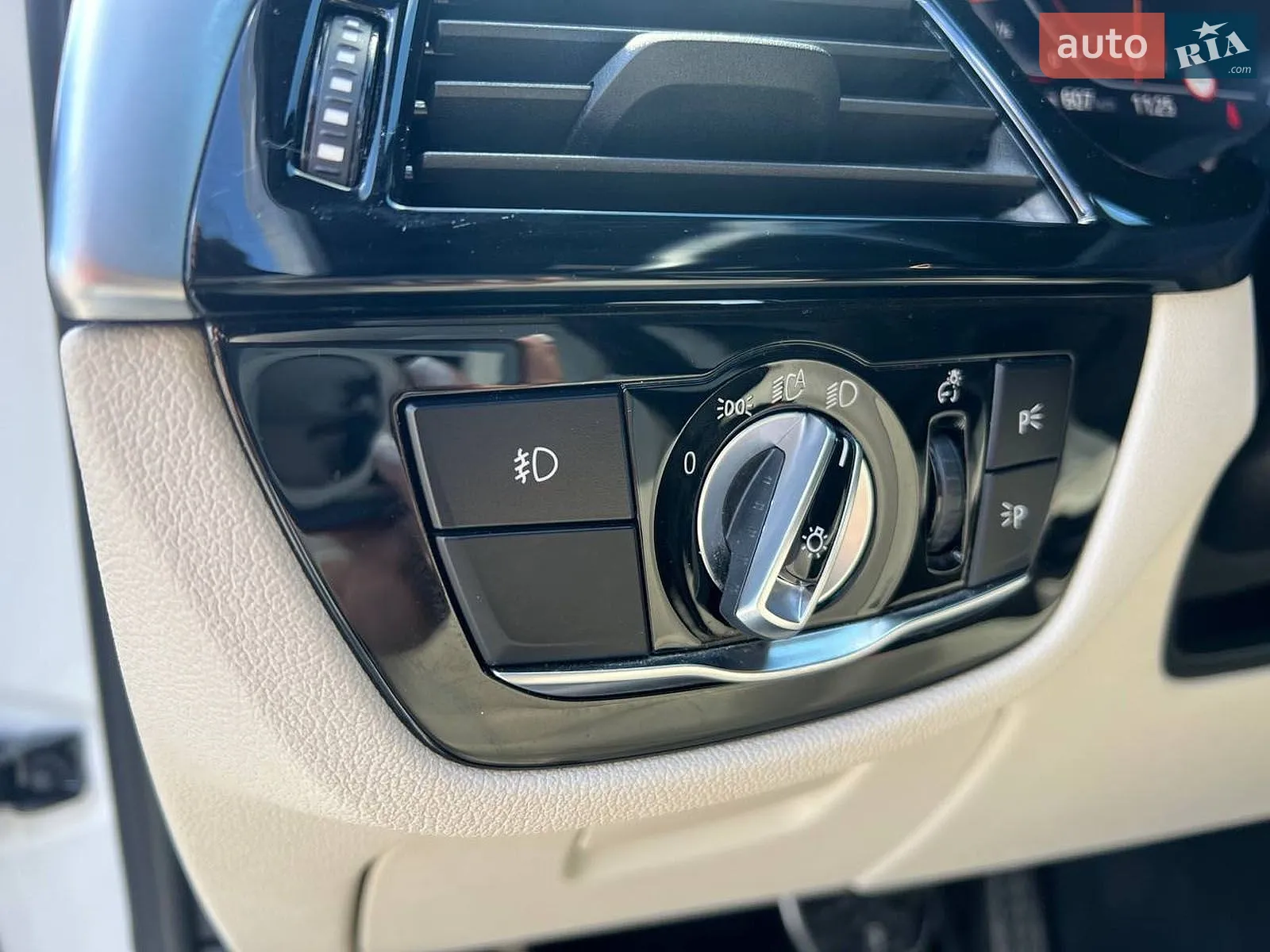 2020 BMW 5er - мініатюра 26