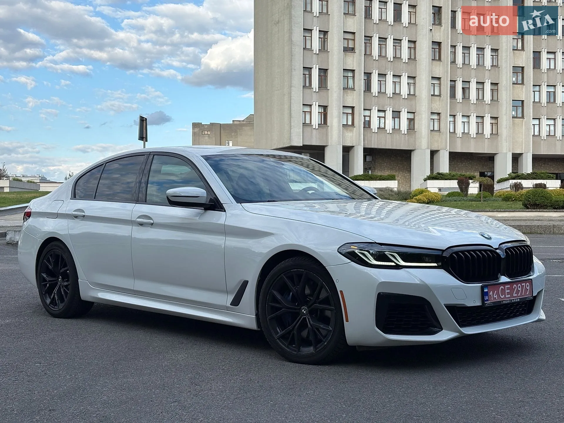 2022 BMW 5er - фото 1