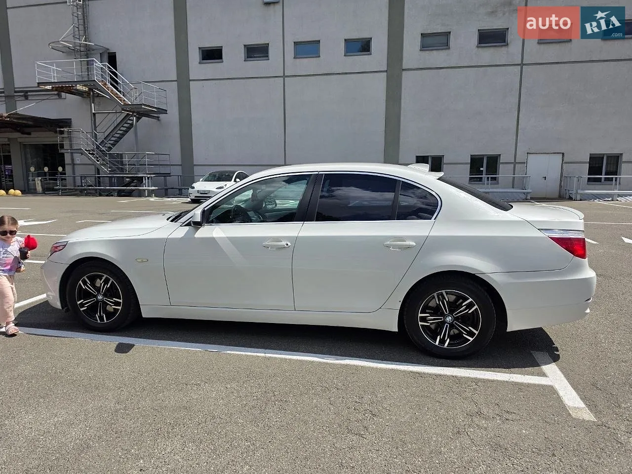 2010 BMW 5er - мініатюра 25