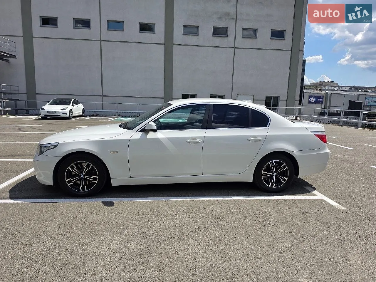 2010 BMW 5er - мініатюра 30