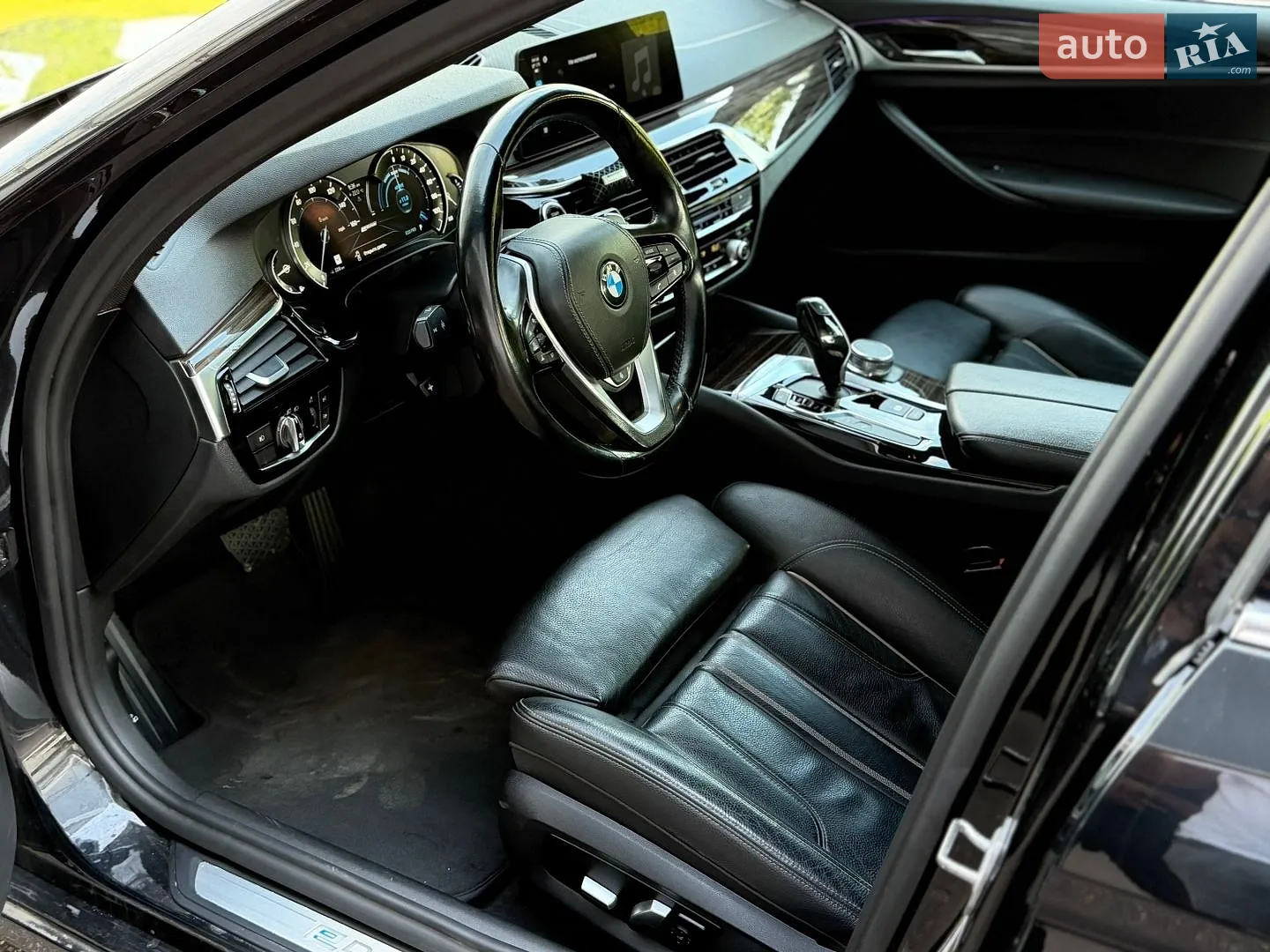 2017 BMW 5er - мініатюра 13
