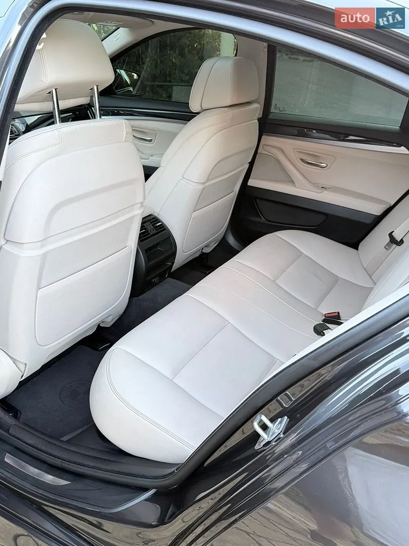 2016 BMW 5er - мініатюра 22