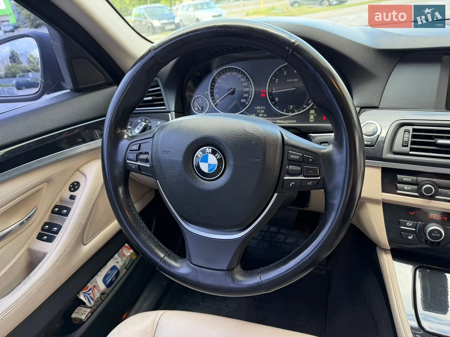 2012 BMW 5er - мініатюра 25