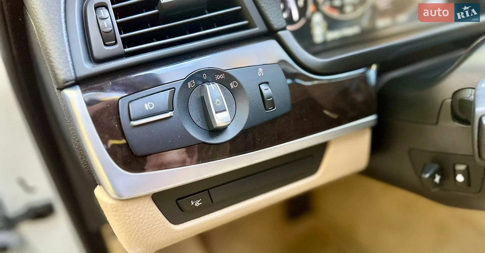 2013 BMW 5er - мініатюра 46