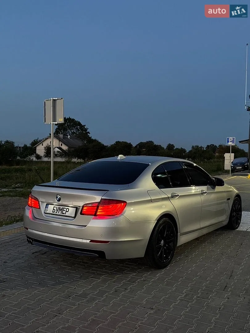 2010 BMW 5er - мініатюра 4