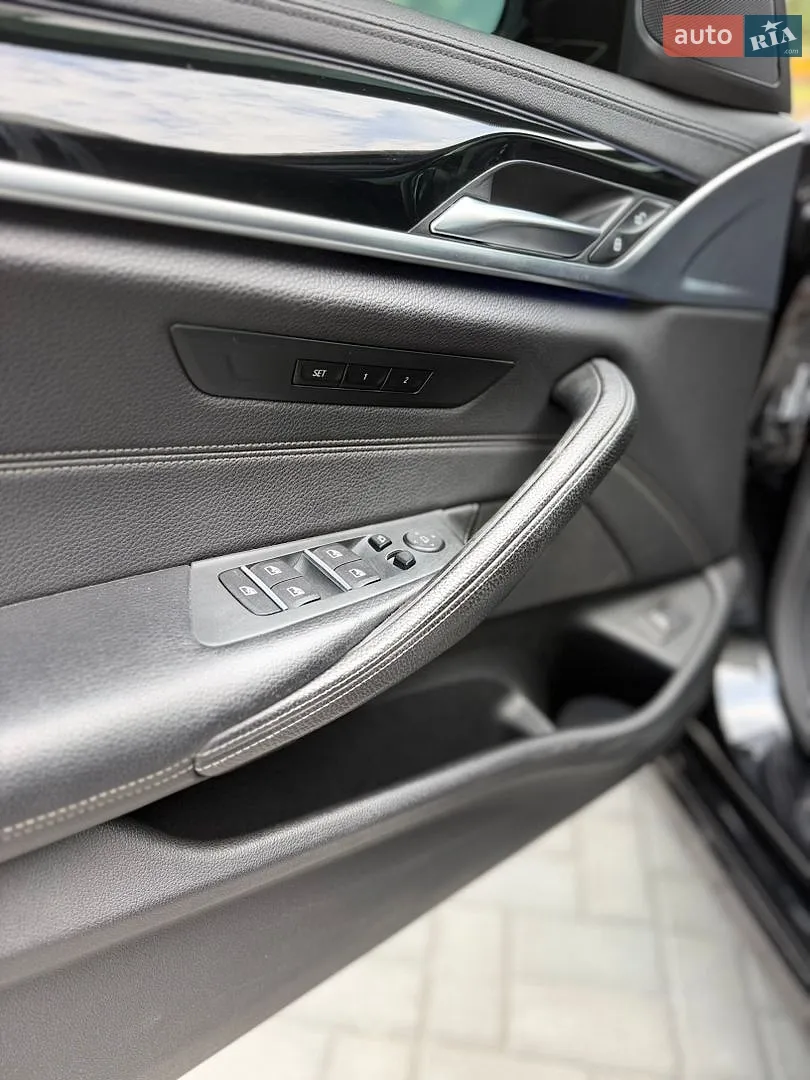 2017 BMW 5er - мініатюра 13