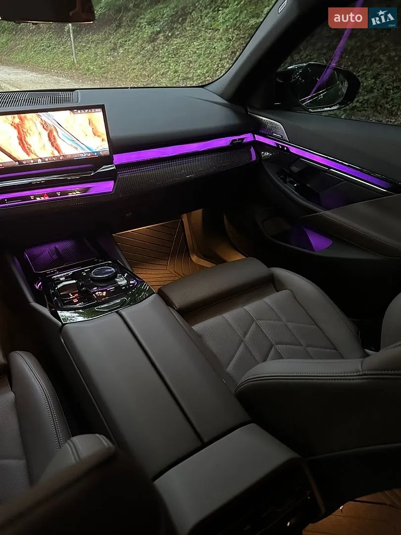 2025 BMW 5er - мініатюра 52