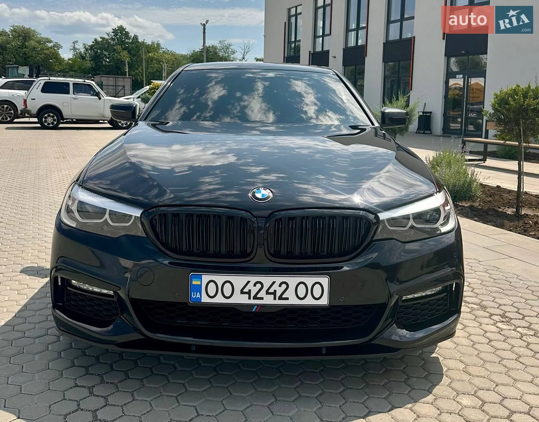 2018 BMW 5er - мініатюра 2