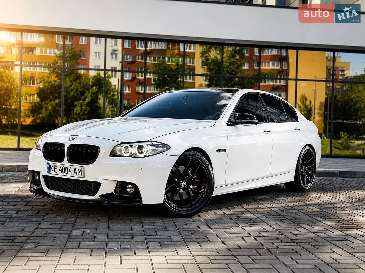2012 BMW 5er - мініатюра 39