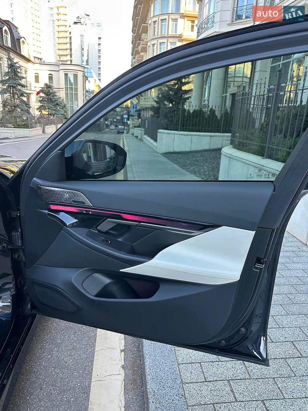 2024 BMW 5er - мініатюра 24