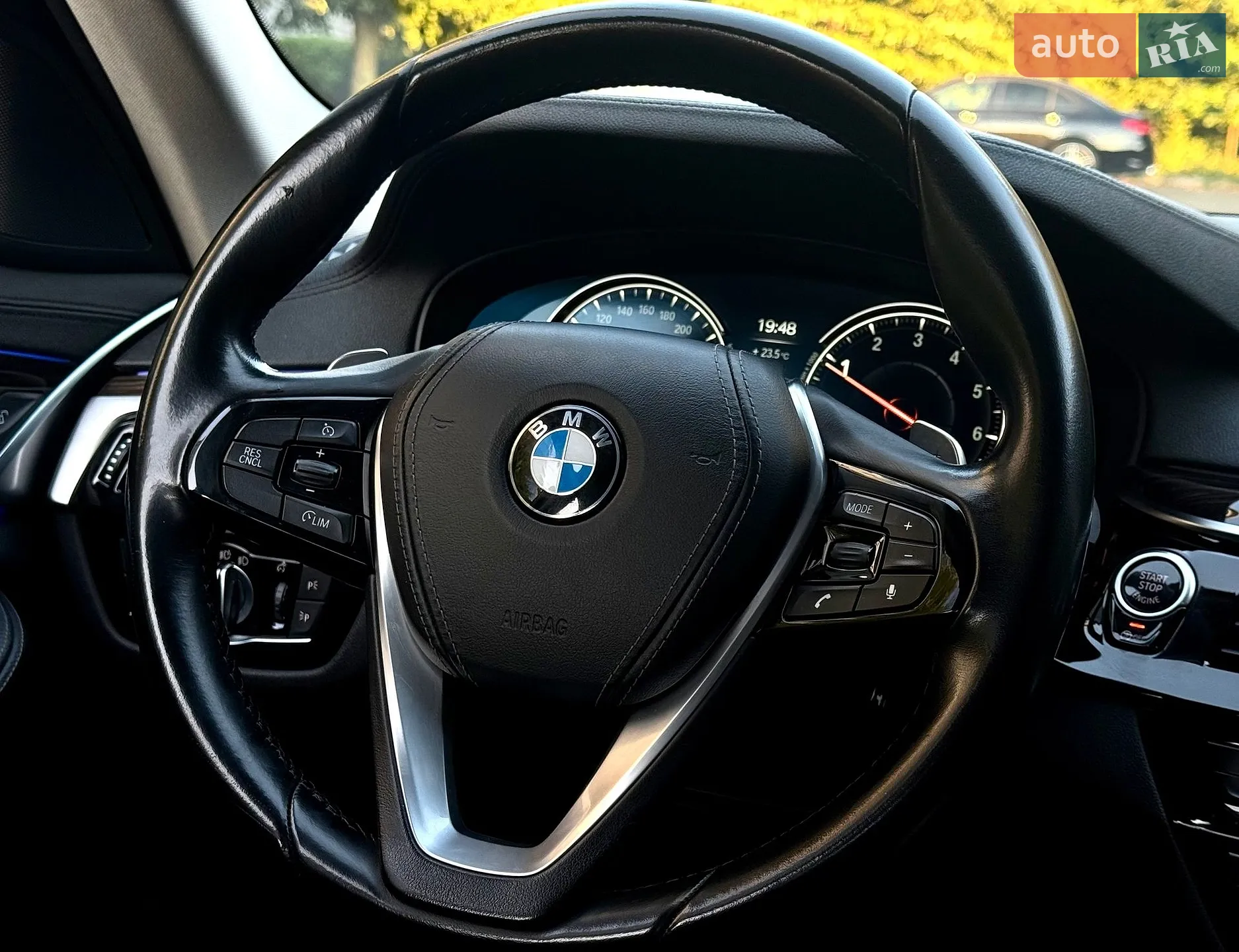 2017 BMW 5er - мініатюра 18