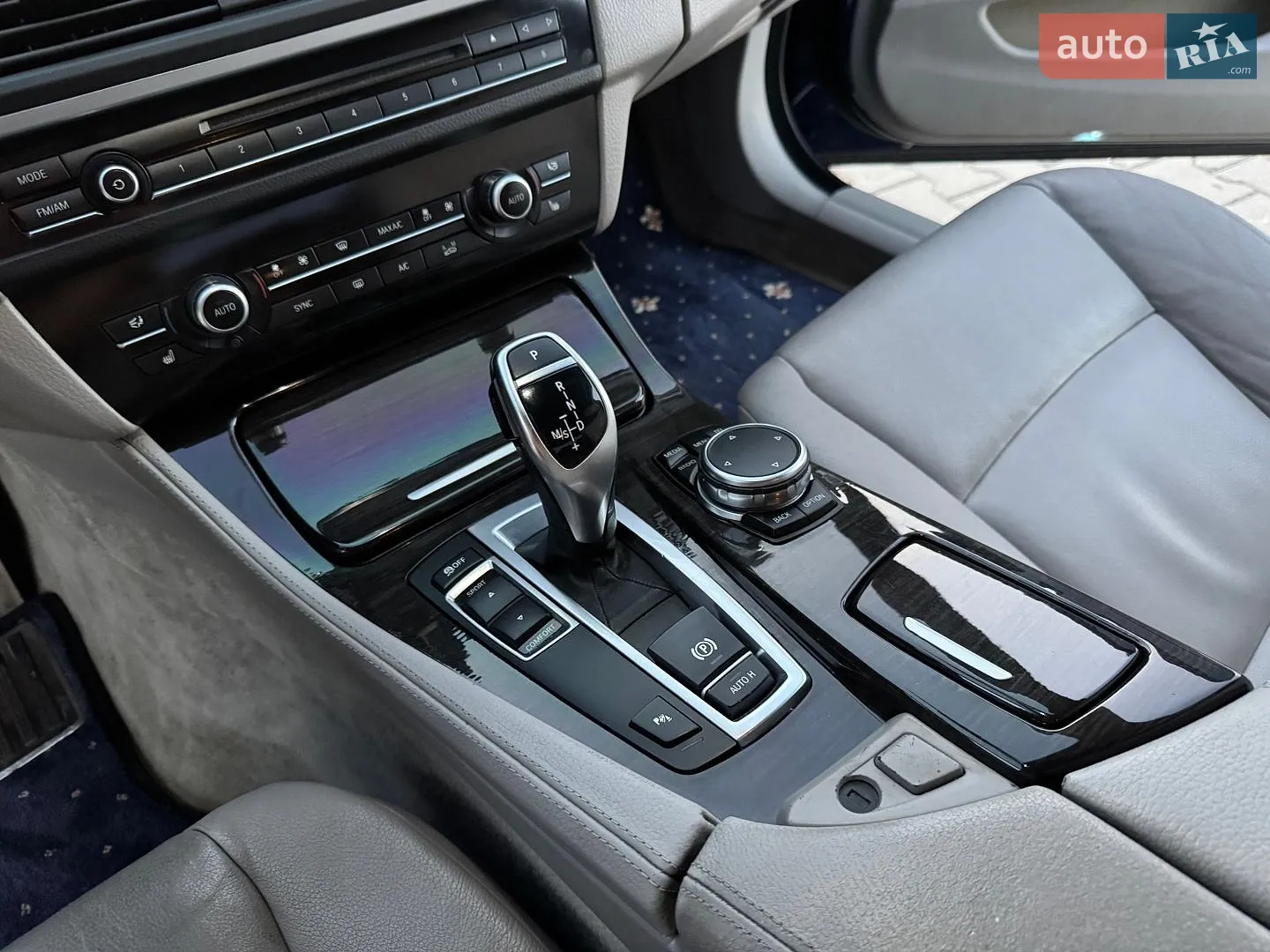 2012 BMW 5er - мініатюра 24