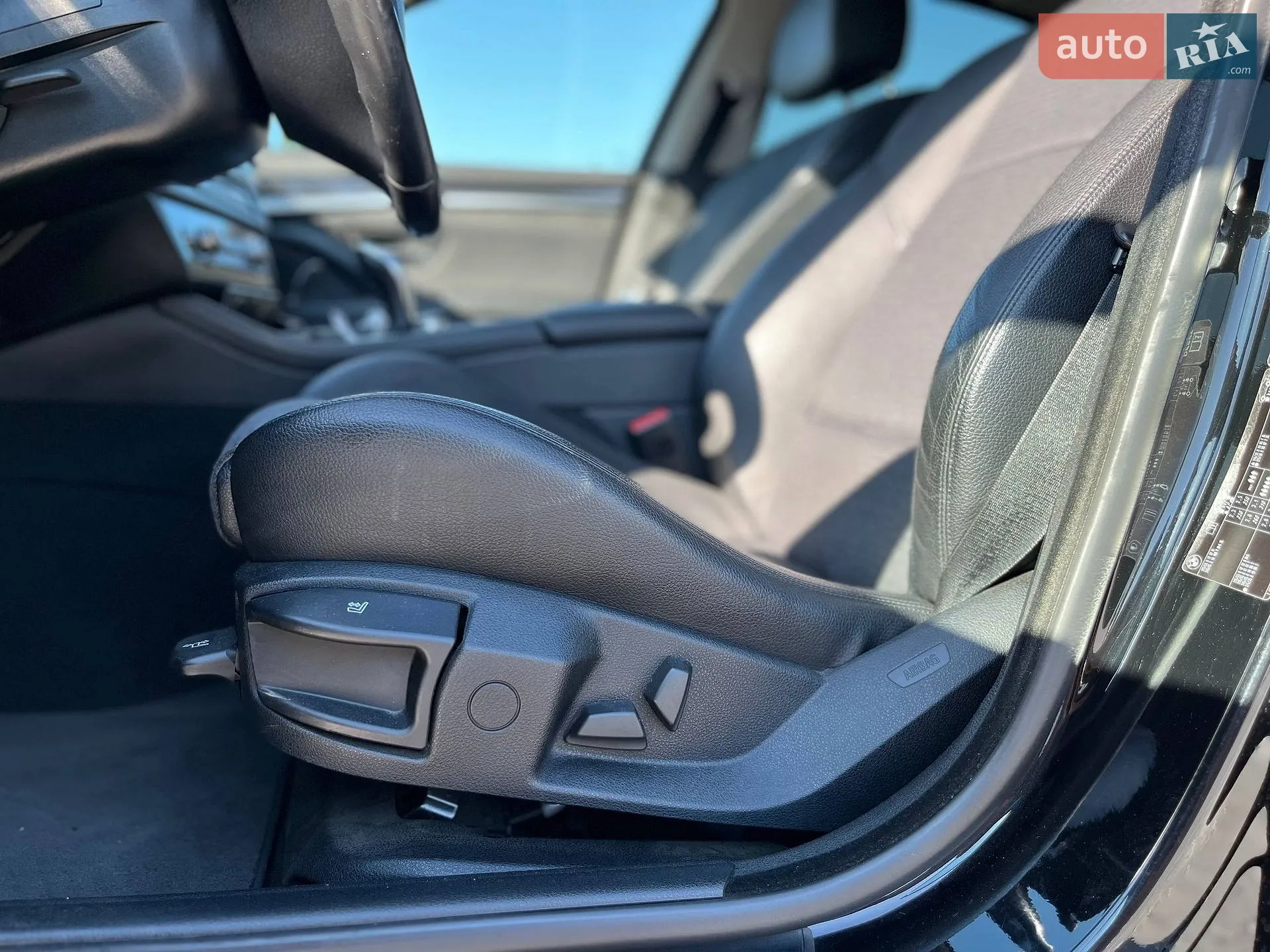 2013 BMW 5er - мініатюра 20