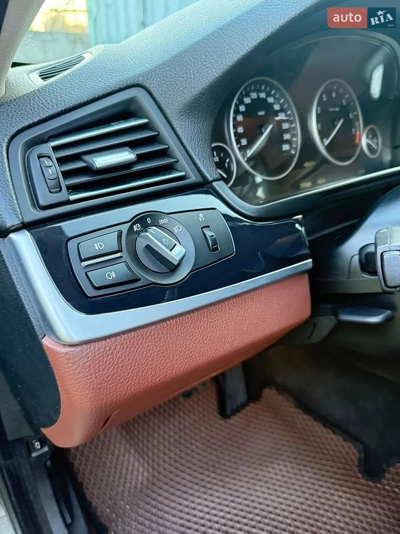 2016 BMW 5er - мініатюра 27