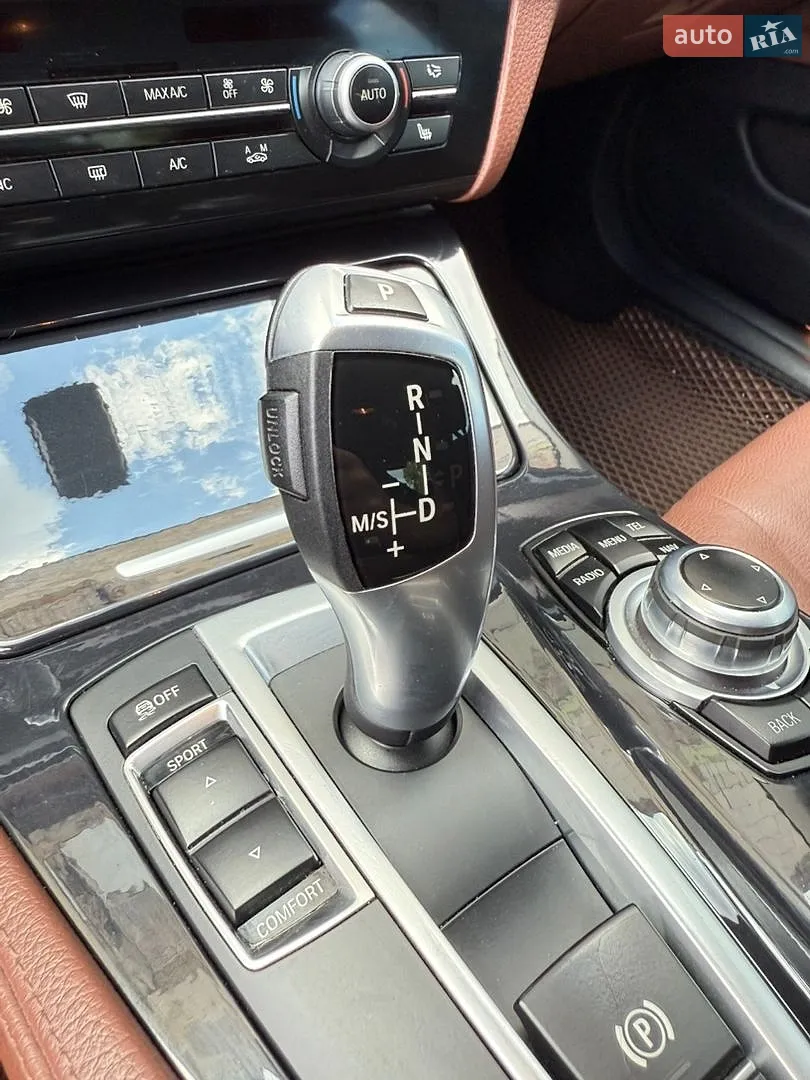 2016 BMW 5er - мініатюра 38