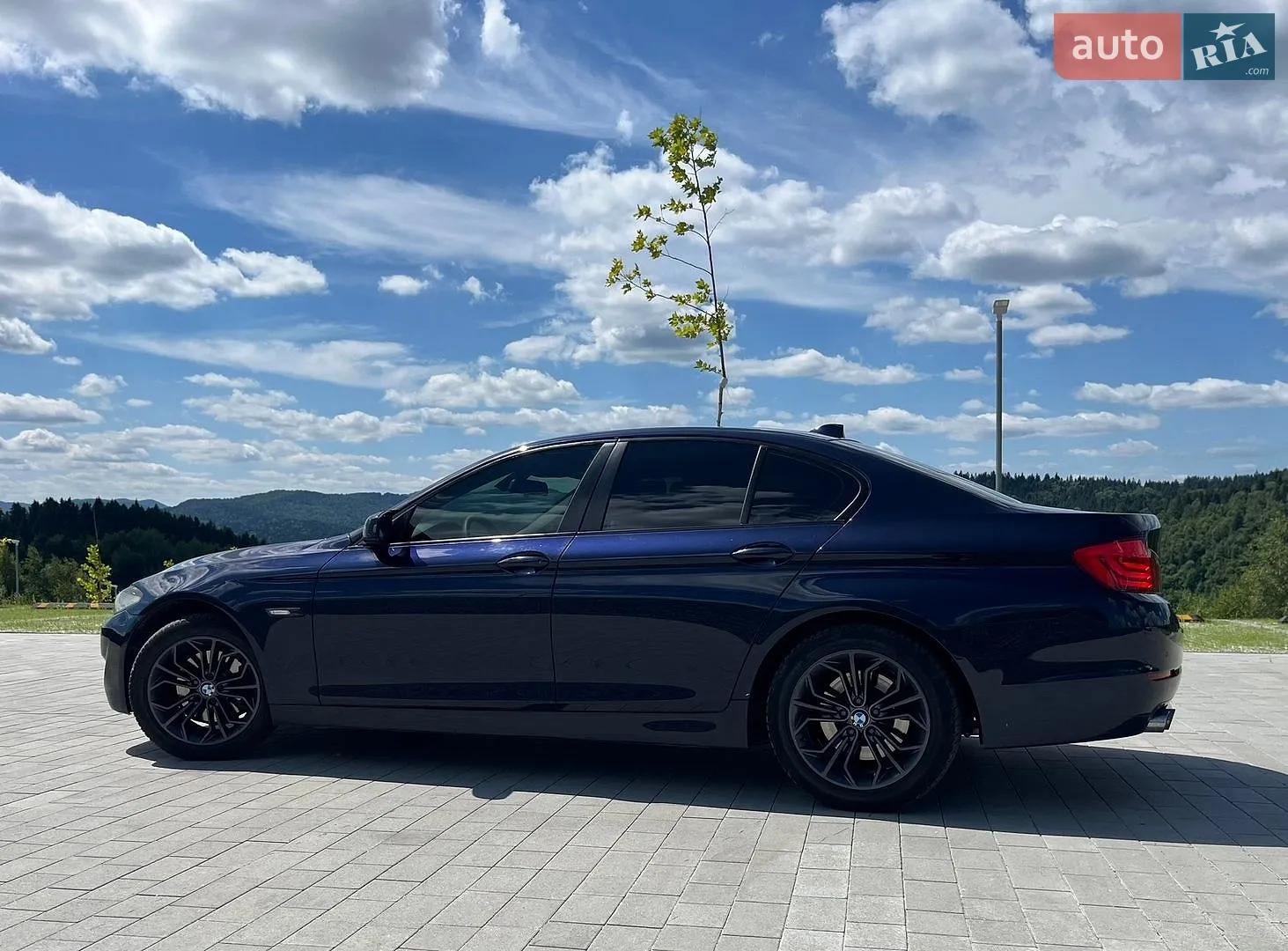 2012 BMW 5er - мініатюра 17