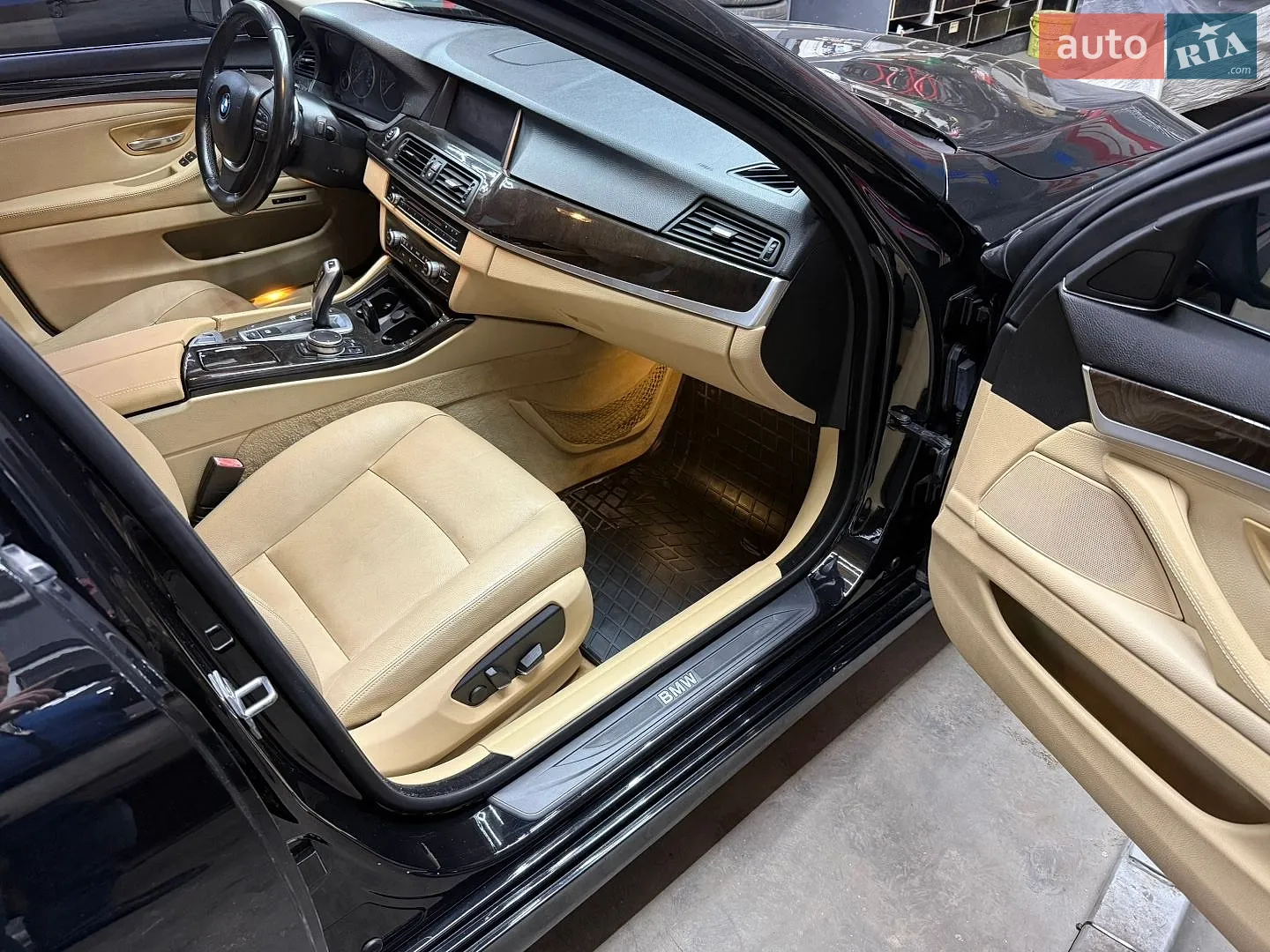 2014 BMW 5er - мініатюра 9