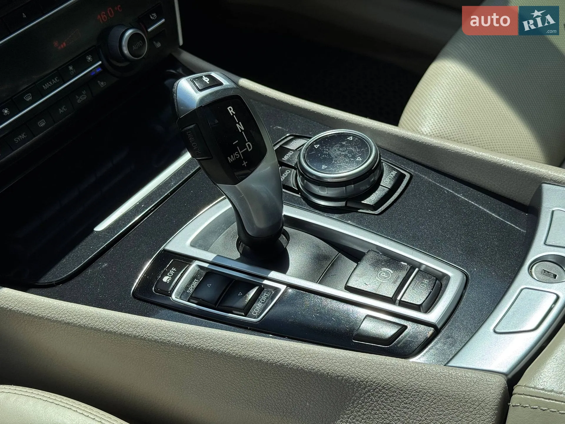 2013 BMW 5er - мініатюра 31