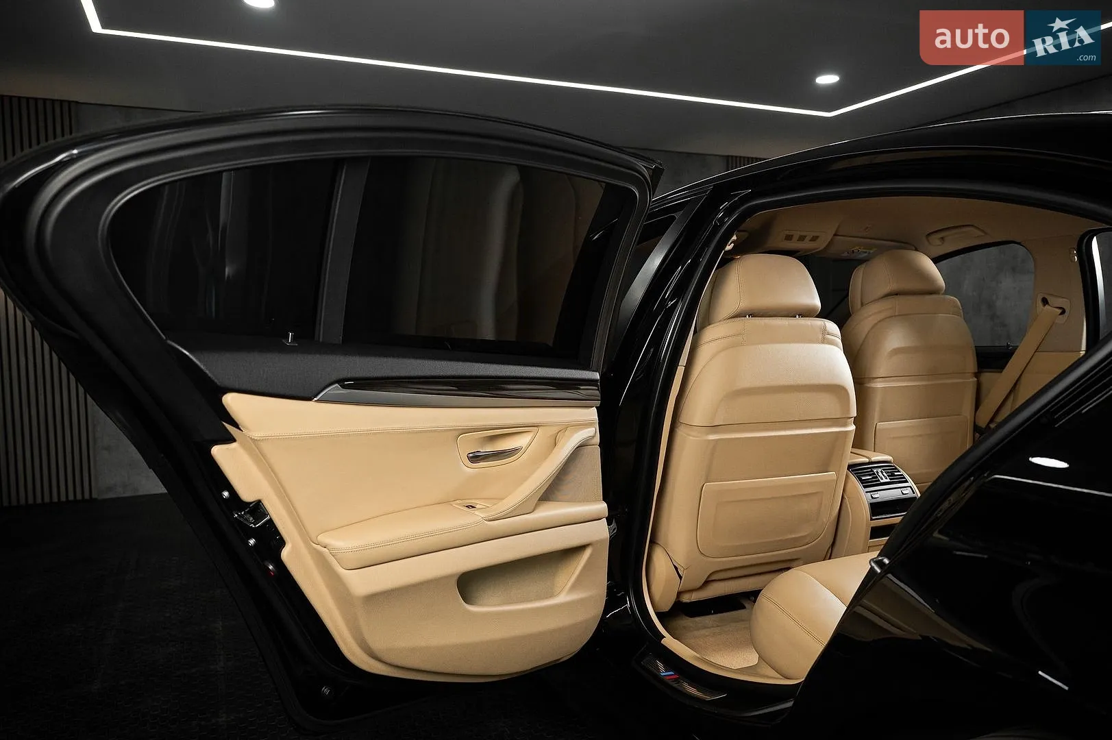 2013 BMW 5er - мініатюра 28