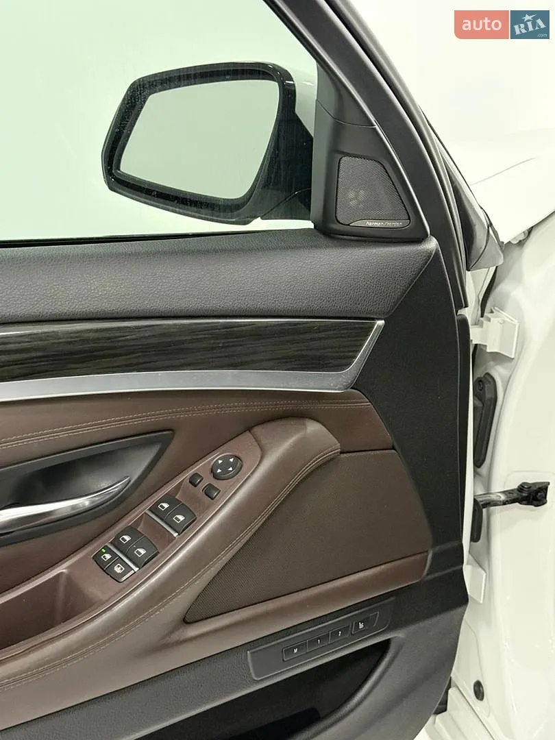 2013 BMW 5er - мініатюра 9