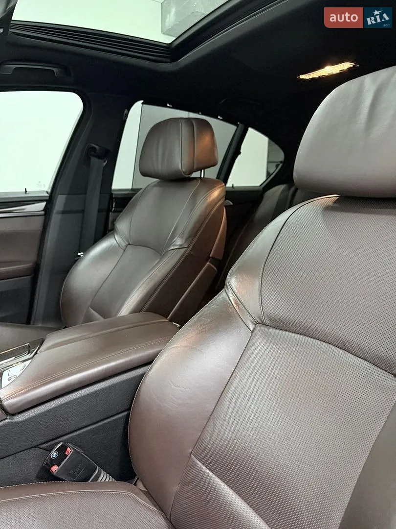2013 BMW 5er - мініатюра 11