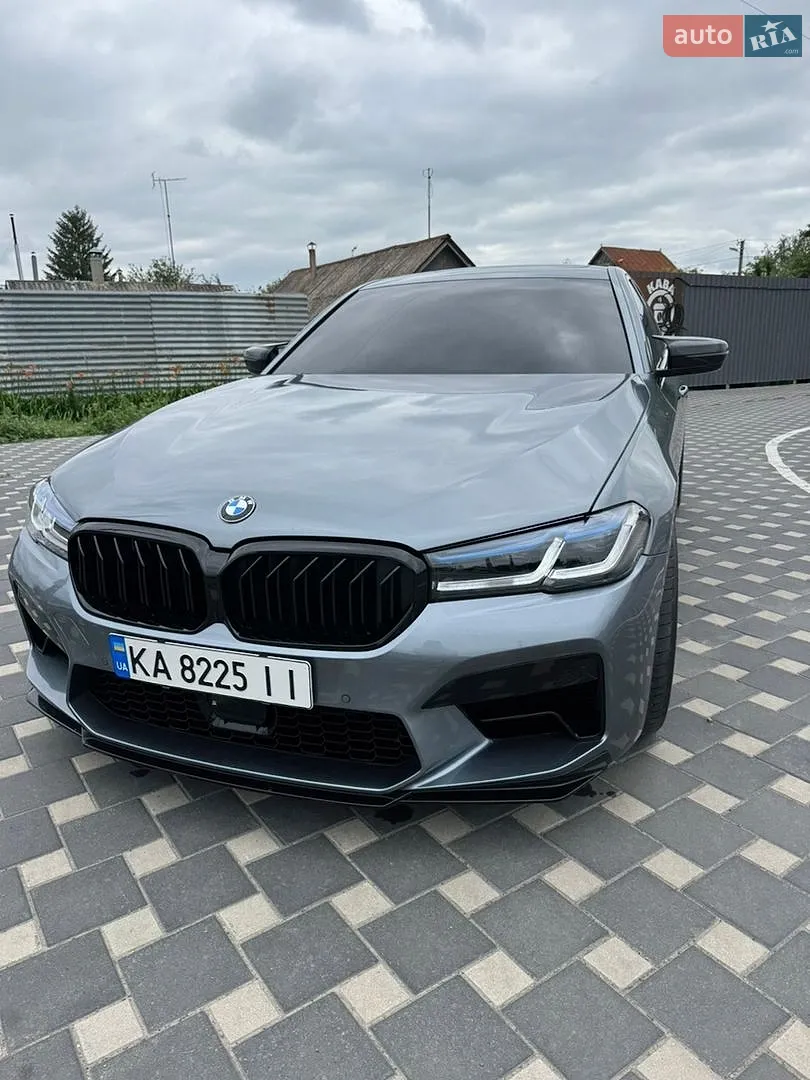 2017 BMW 5er - фото 1
