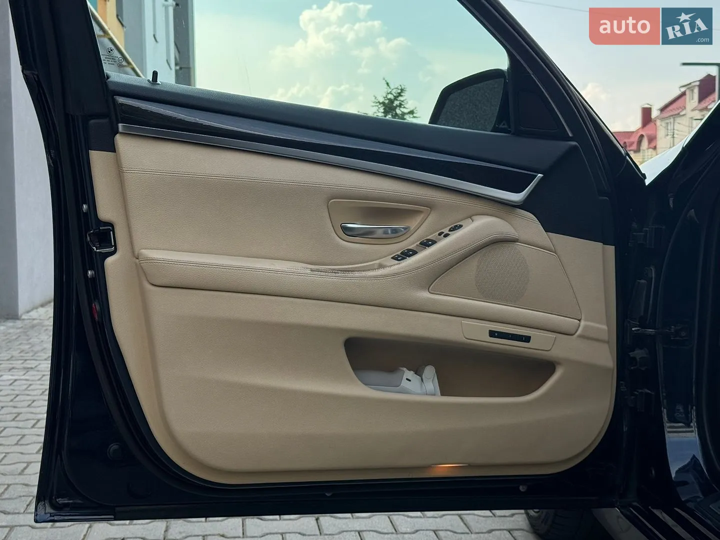 2014 BMW 5er - мініатюра 18
