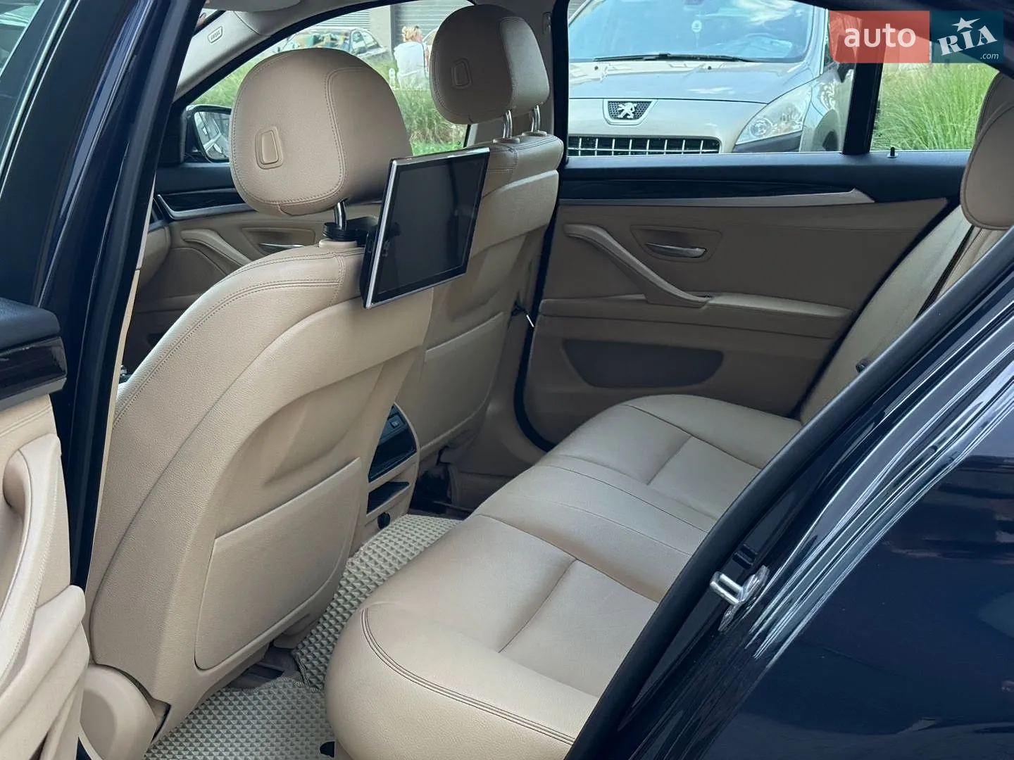 2014 BMW 5er - мініатюра 30