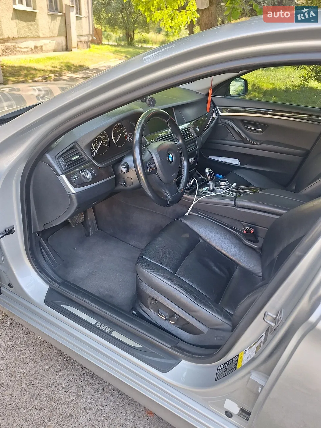 2011 BMW 5er - мініатюра 9
