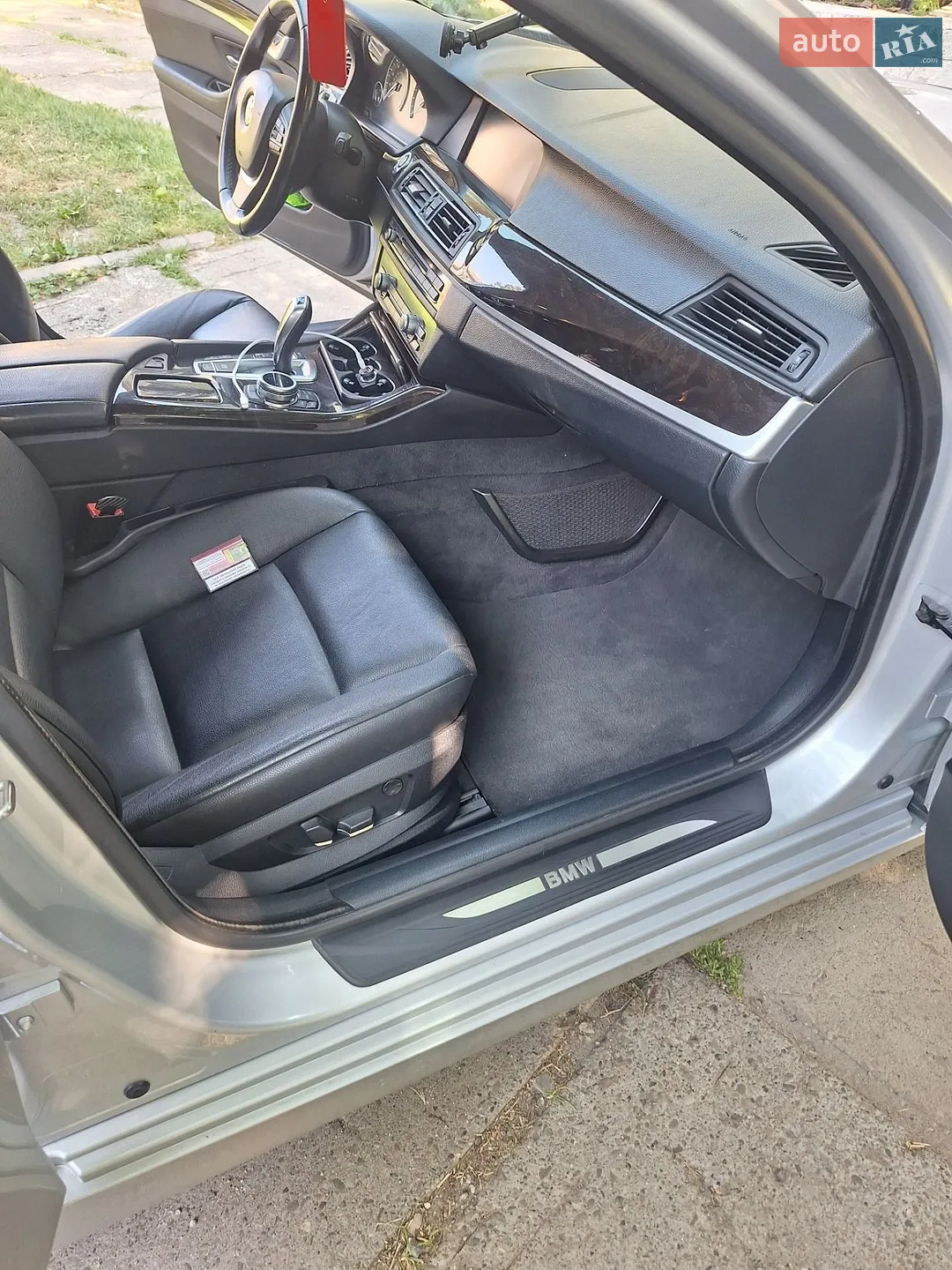 2011 BMW 5er - мініатюра 4