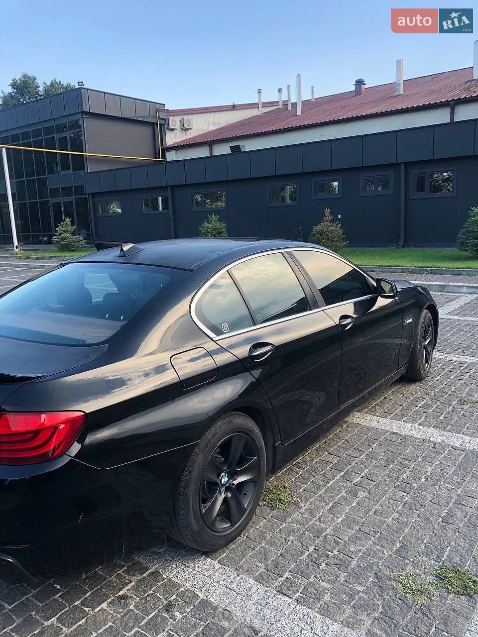 2011 BMW 5er - мініатюра 3