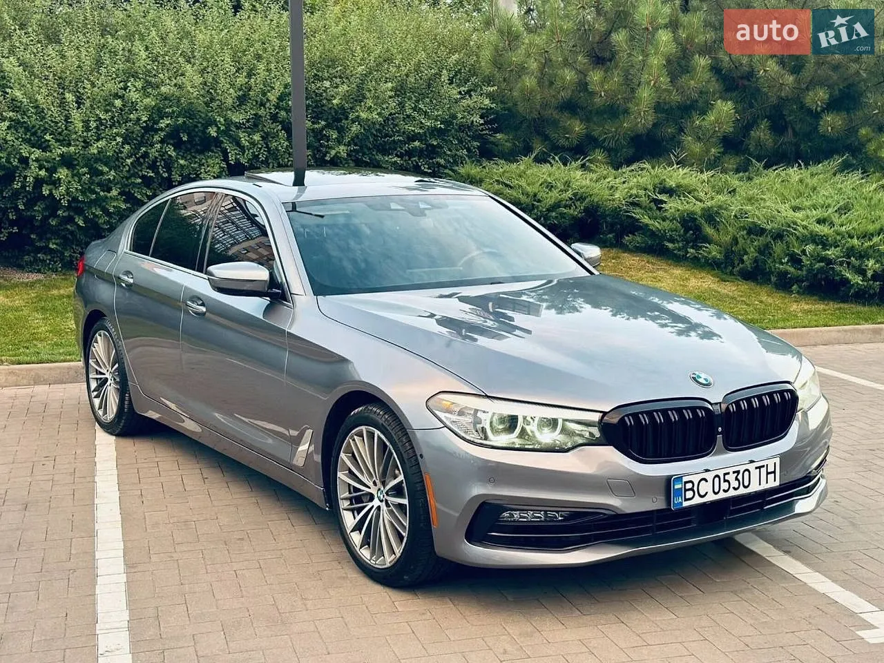 2017 BMW 5er - мініатюра 2