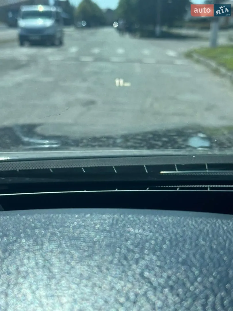 2012 BMW 5er - мініатюра 2