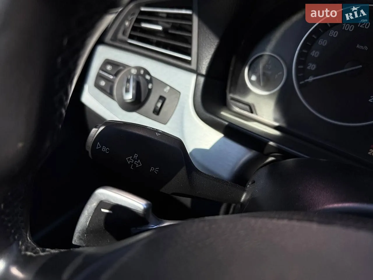 2011 BMW 5er - мініатюра 15