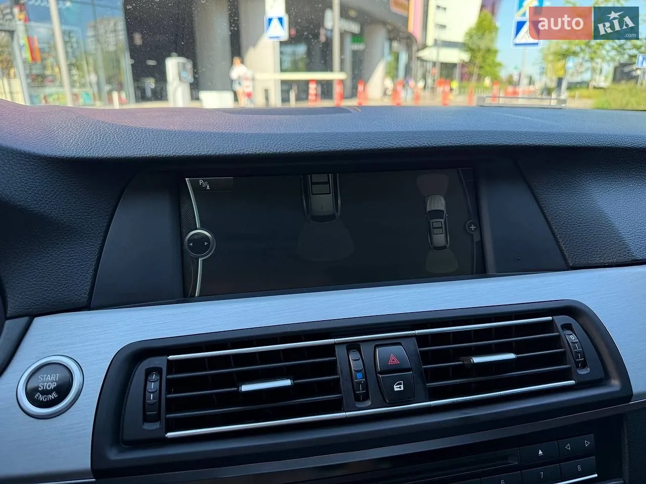 2011 BMW 5er - мініатюра 19