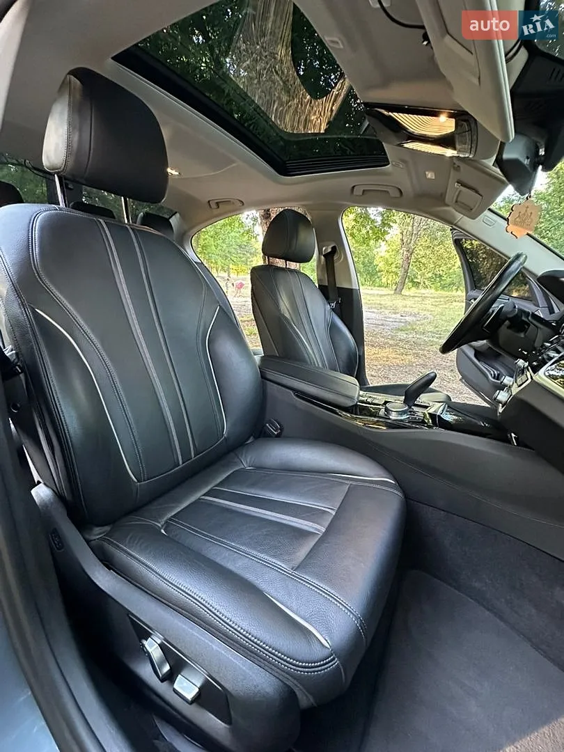 2017 BMW 5er - мініатюра 33