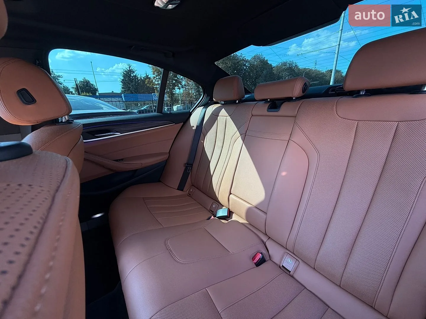 2021 BMW 5er - мініатюра 21