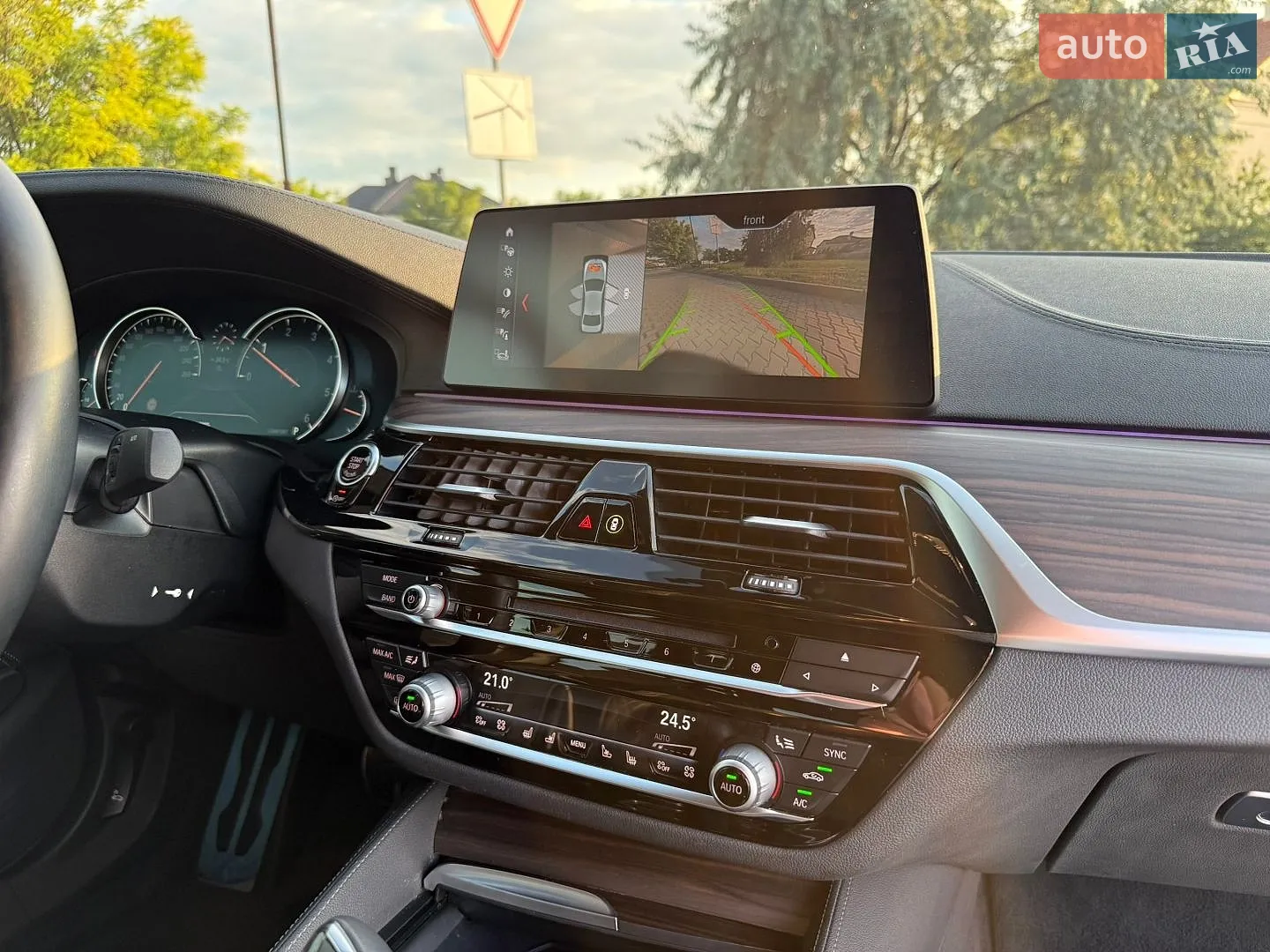 2017 BMW 5er - мініатюра 41