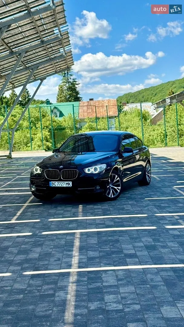 2012 BMW 5er - мініатюра 2