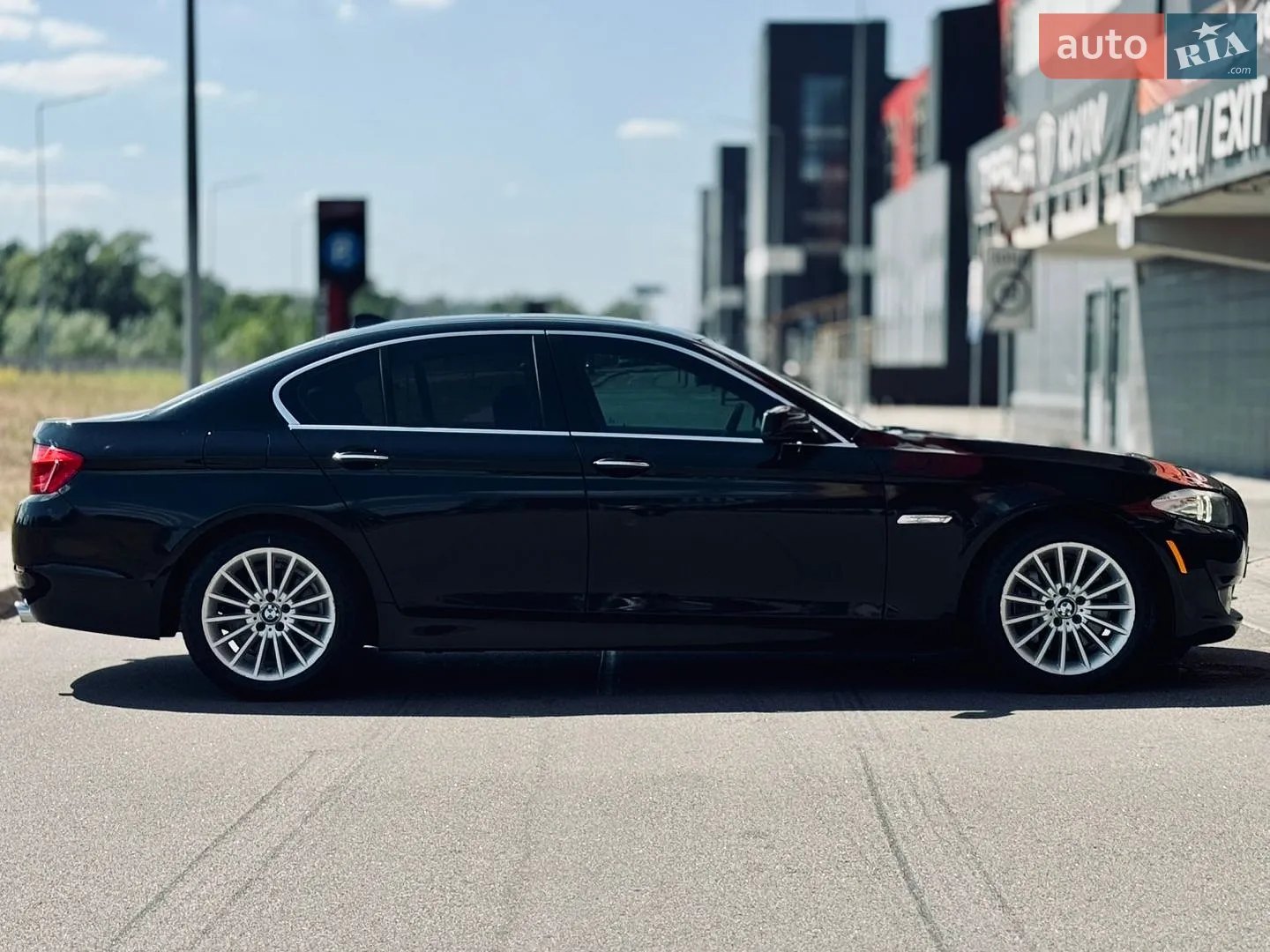 2012 BMW 5er - мініатюра 4