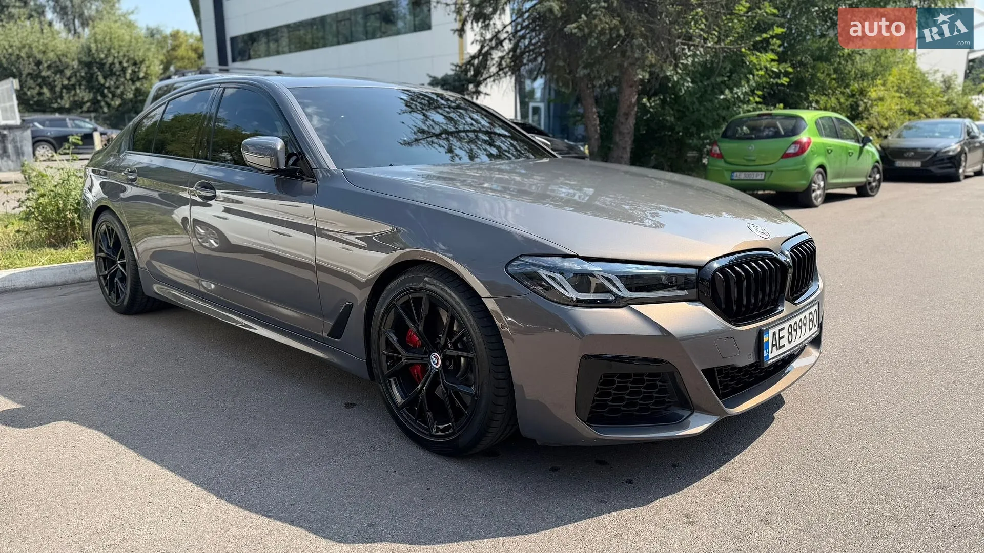 2022 BMW 5er - мініатюра 3