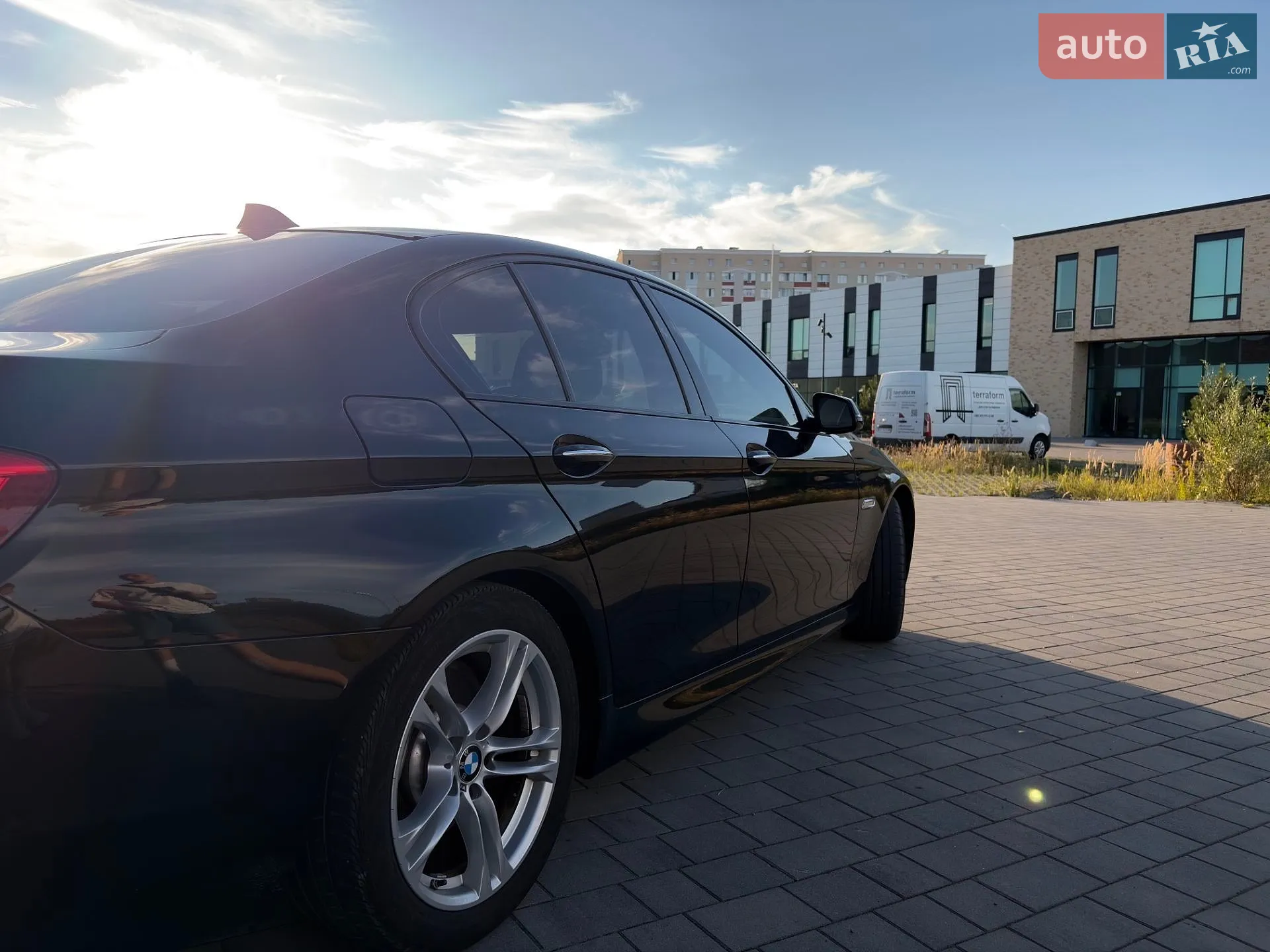 2014 BMW 5er - мініатюра 6