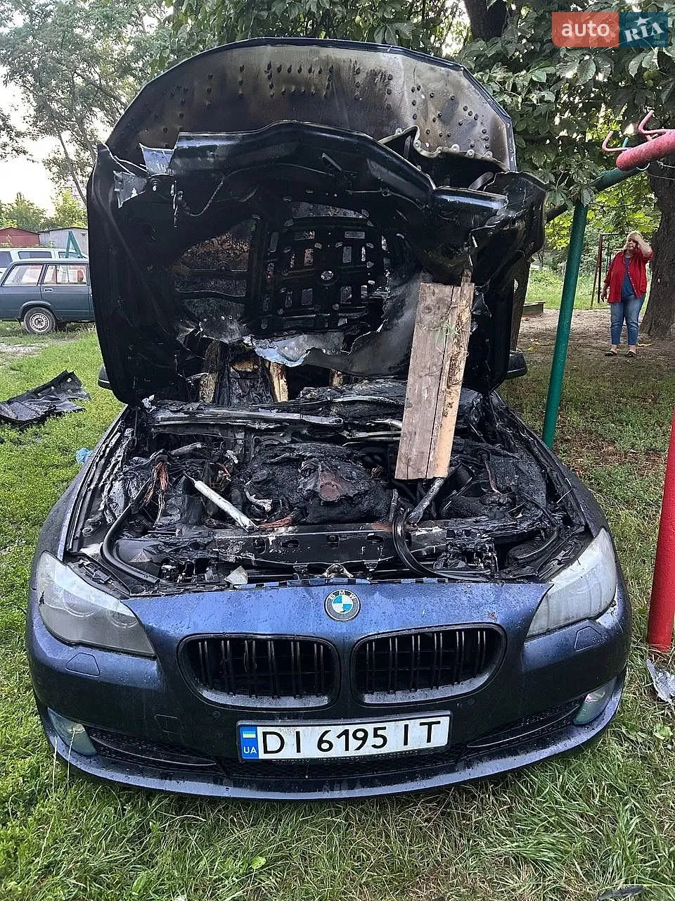 2012 BMW 5er - мініатюра 2