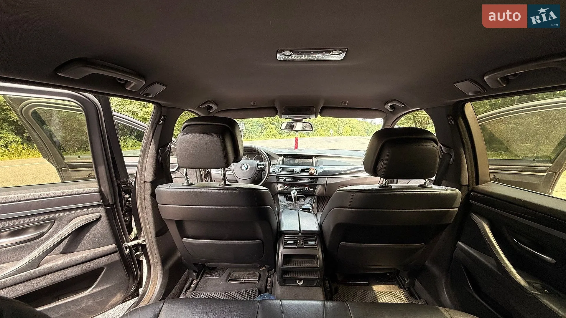 2012 BMW 5er - мініатюра 9