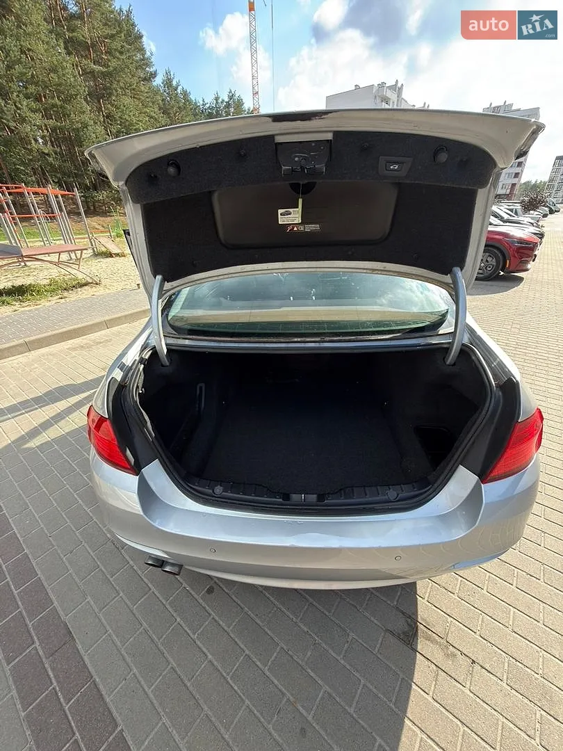 2016 BMW 5er - мініатюра 10