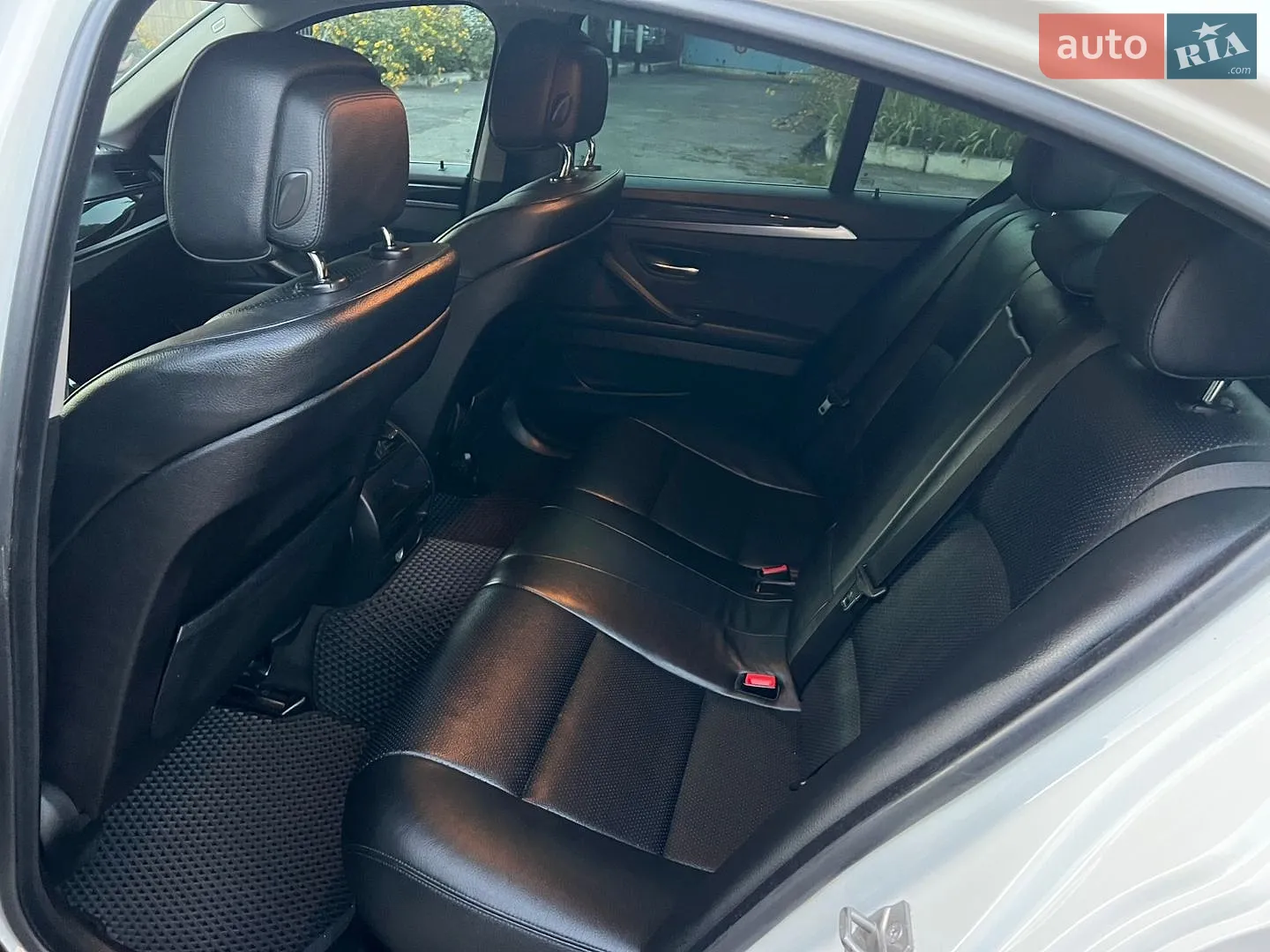 2012 BMW 5er - мініатюра 10