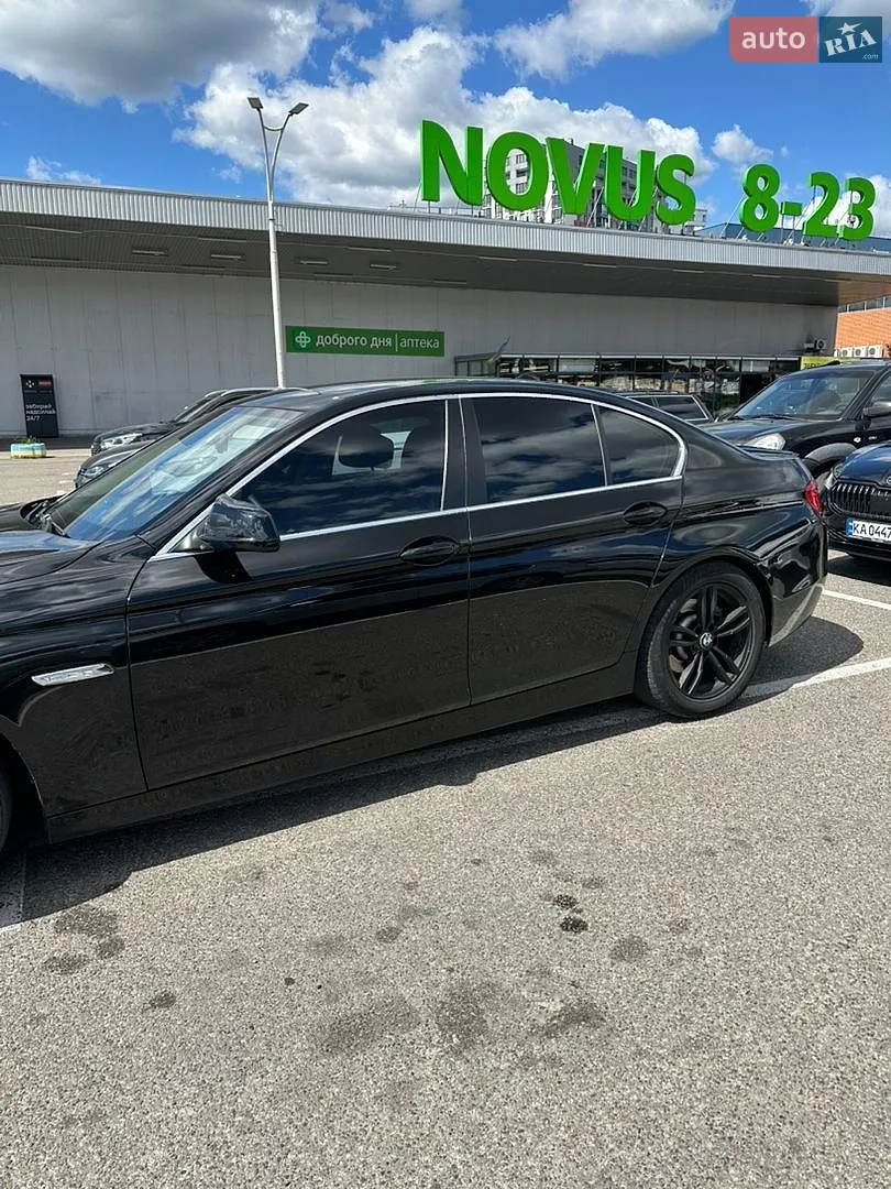 2011 BMW 5er - мініатюра 3