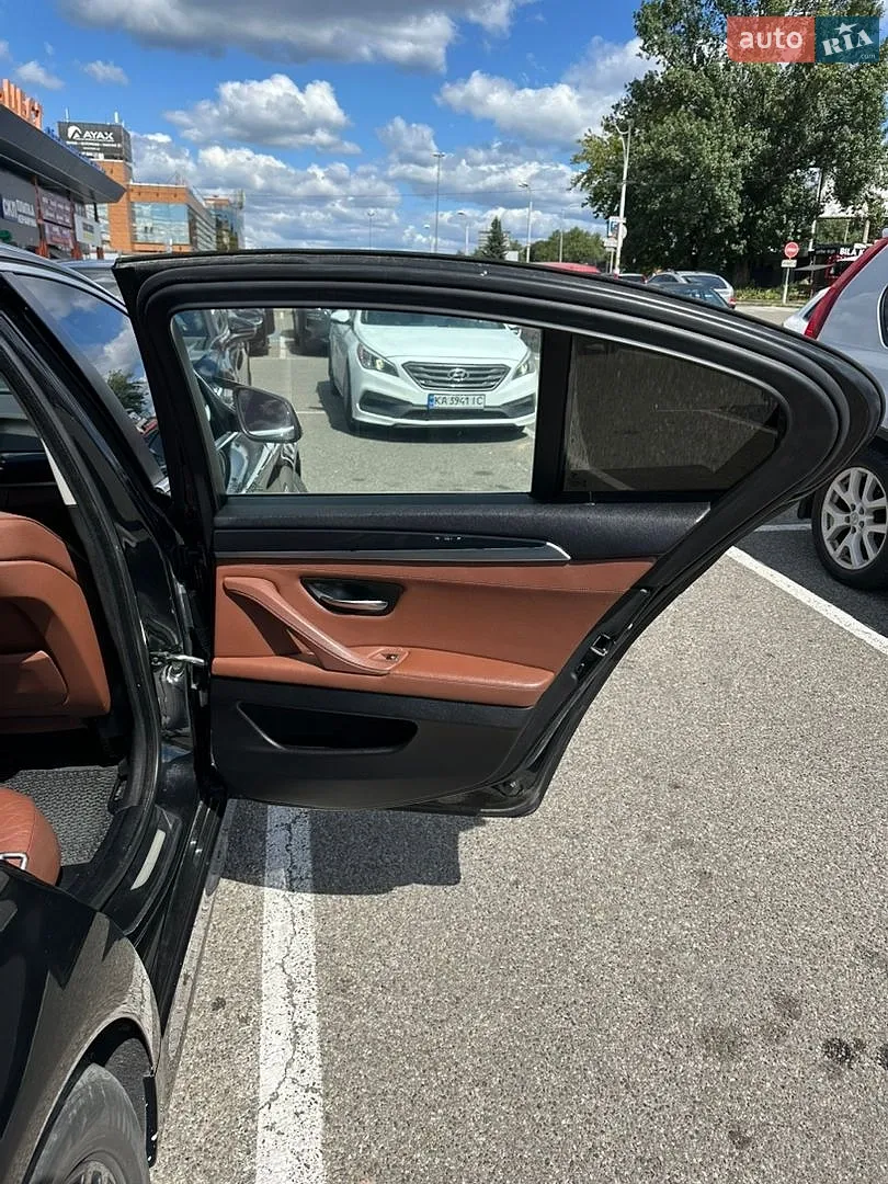 2011 BMW 5er - мініатюра 19